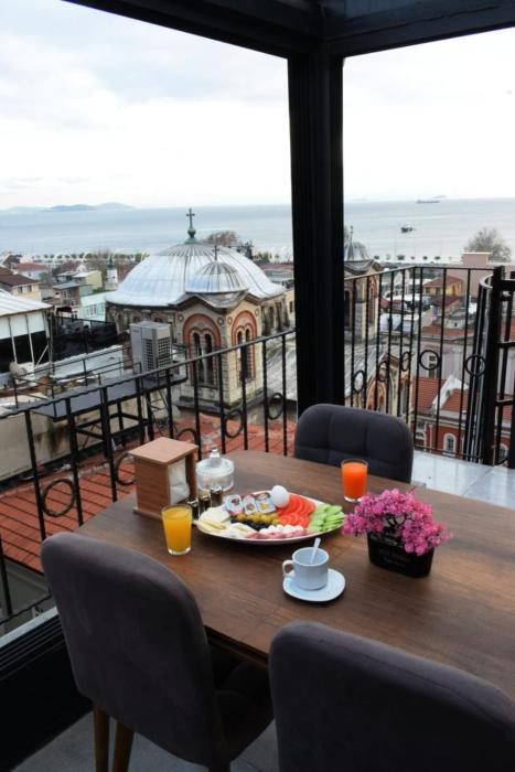 Sabina Hotel near Grand Bazaar, city center