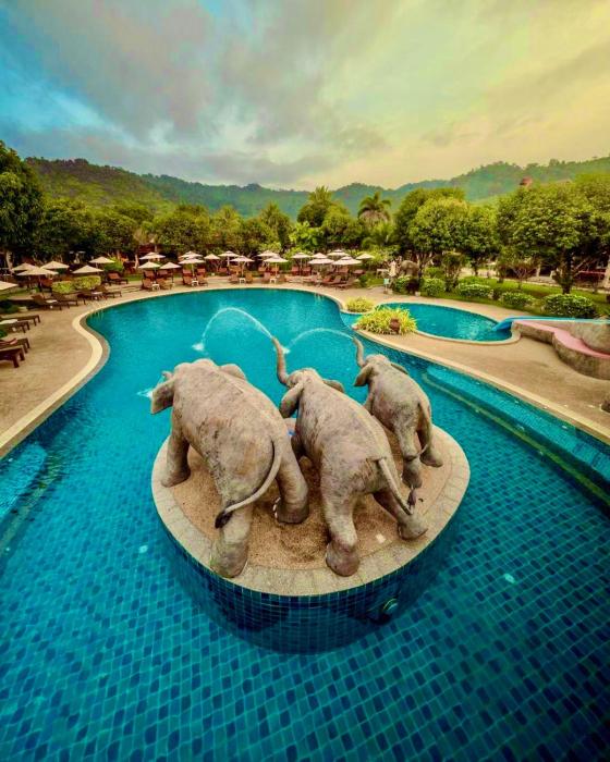 Happy Lagoon Bungalow