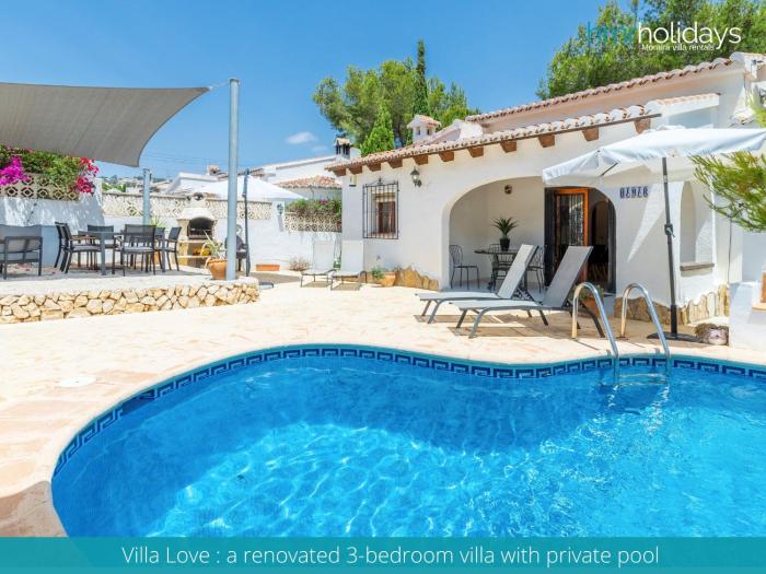 Villa Love Moraira by HMR Holidays