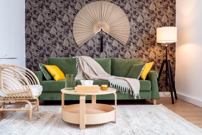 Boho Chic Escape - Hypercenter