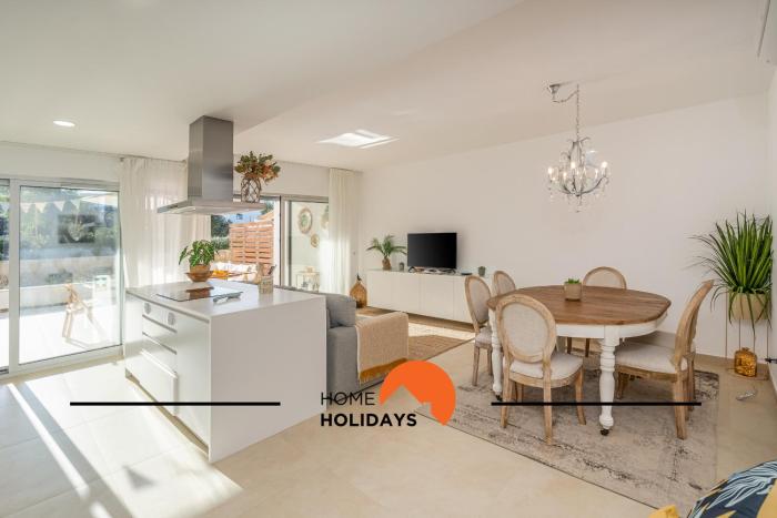 #264 Green Apartments C04 by Home Holidays