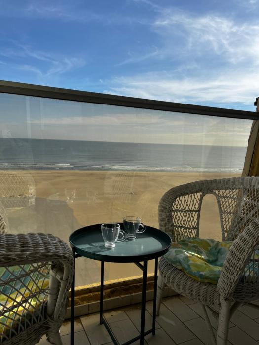 AppartementT2 vue panoramique 4ARAX31 Superb loft with panoramic sea view