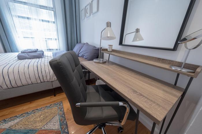 3 BD next to Central Park