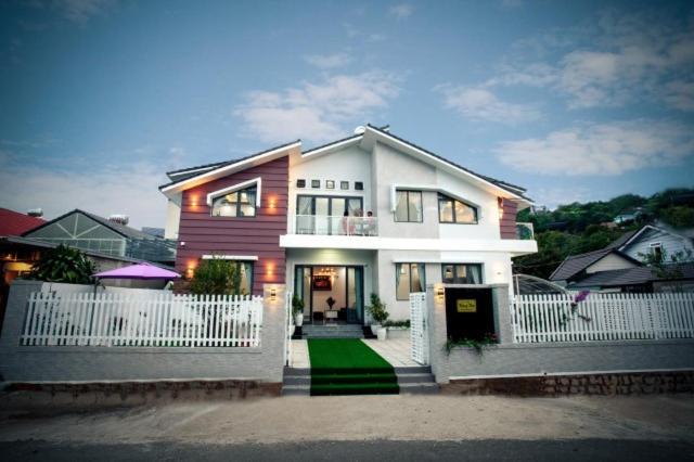 Villa Nghỉ Dưỡng gần Trung Tâm