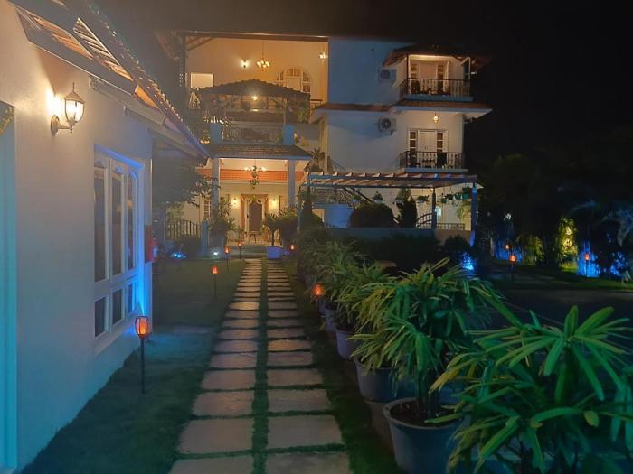 The Elegant homes