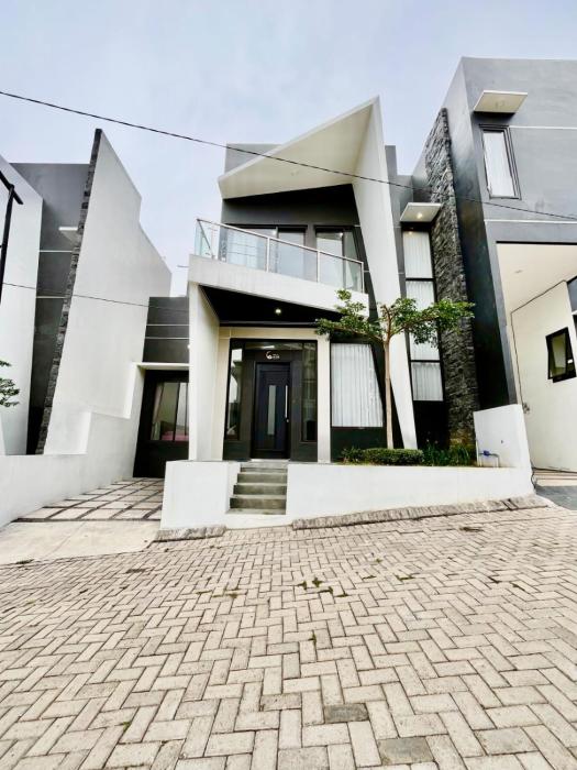 3BR Villa with Mountain View, Private Pool, Netflix by Arrayyan B6