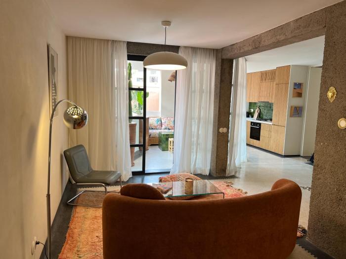 Appartement Élégant et Spacieux Près de Carré Eden