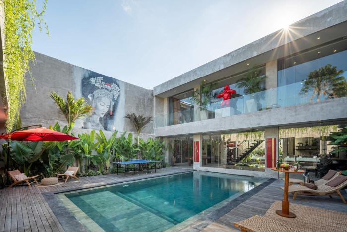 Artistic 4BD Villa with Private Pool & Jungle Vibes