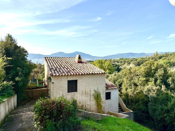 Maisonnette vue mer résidence vacances Porticcio