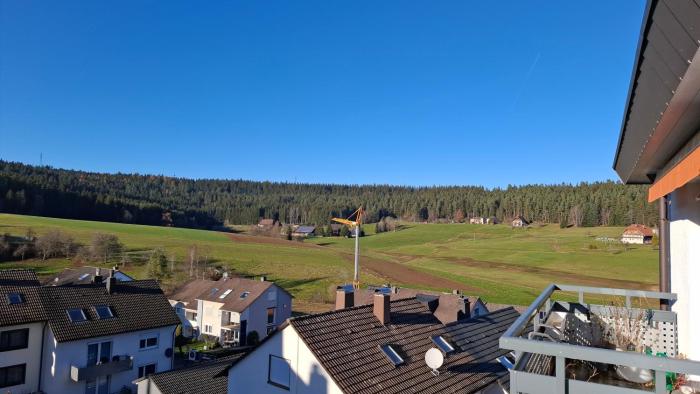 Blackjulie Ferienwohnung im Schwarzwald mit Balkon und Parkplatz ruhig