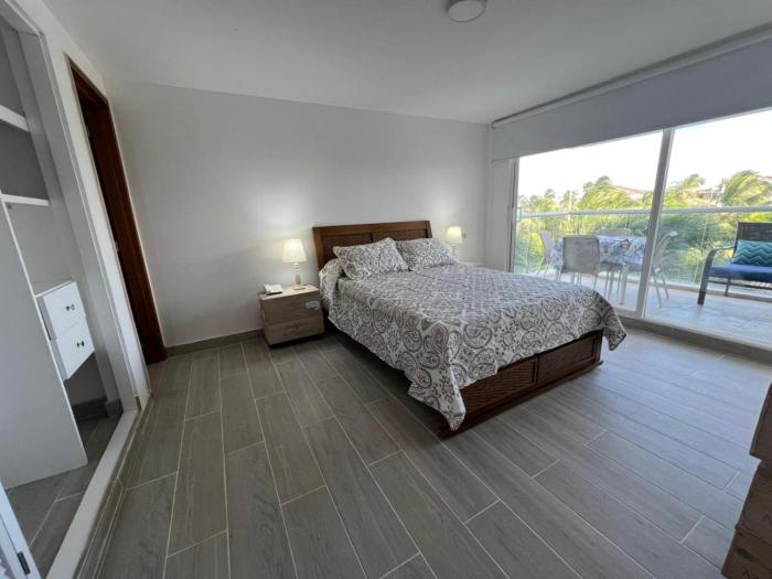 Hermoso apartamento con vista al mar