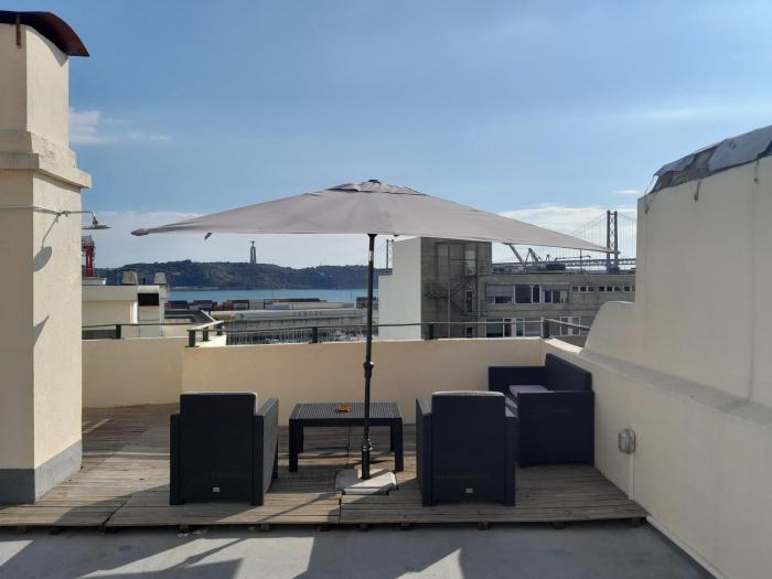 Apartamento sobre o Rio