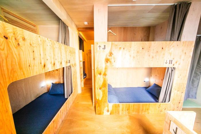 momodani agito 桃谷アジト