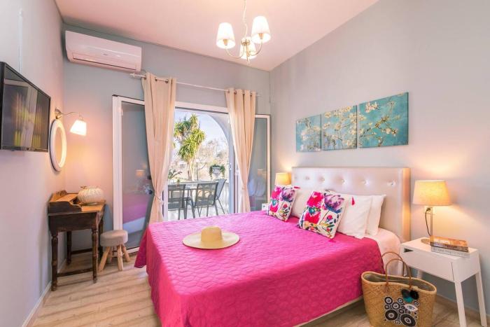 Lamda Apartments By Estia