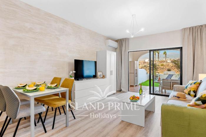 Heated Pool Complex Holiday in Amarilla Golf FCB20