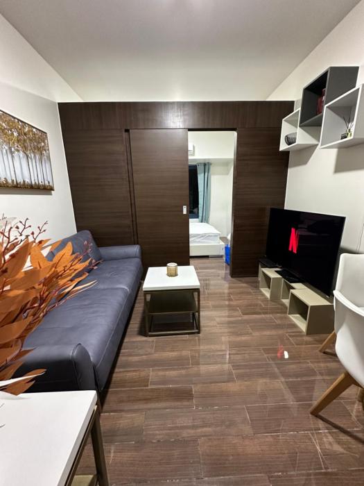 Queen size bed at Air Ayala Ave Makati