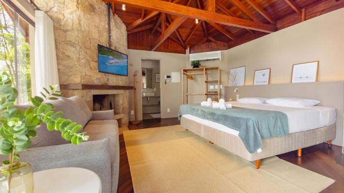 Bangalô Pé na Areia com Piscina MK5729