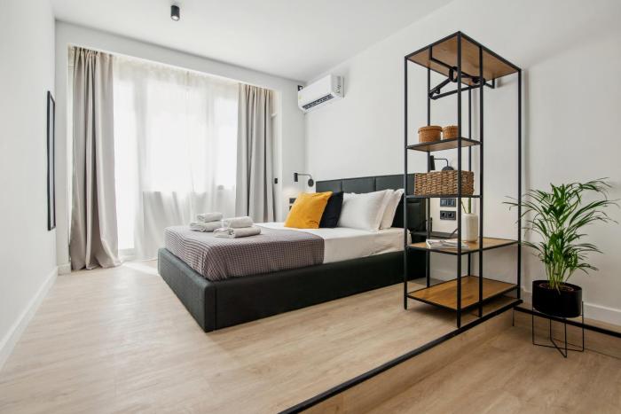 Exquisite Athens Center Suite