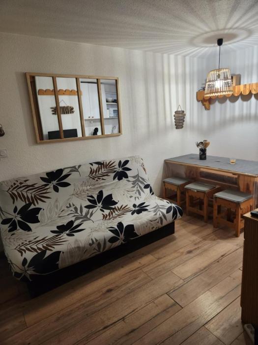 Appartement 4 a 6 Risoul pieds des pistes