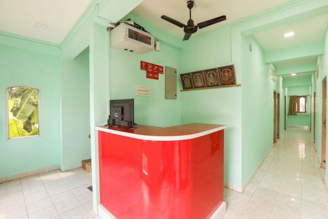 V R Residency