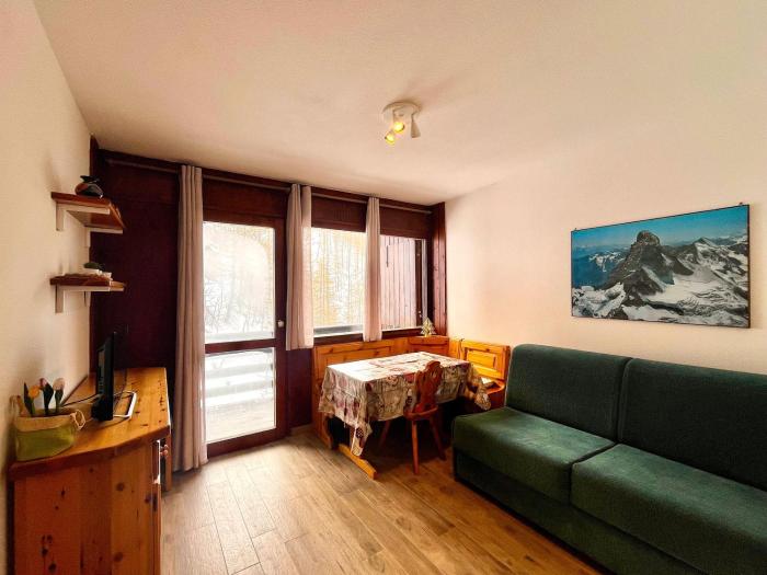 Schuss 1 Cervinia apartment with balcony- without WiFi - CIR 0197