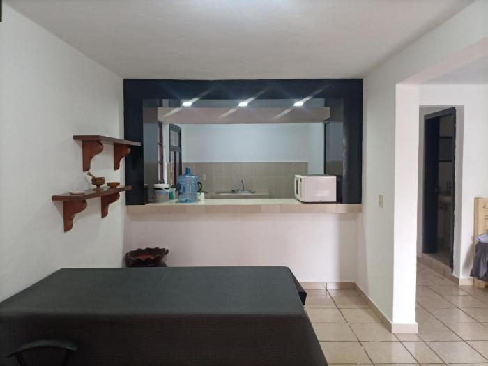 Casa Las Manzanas, con entrada independiente