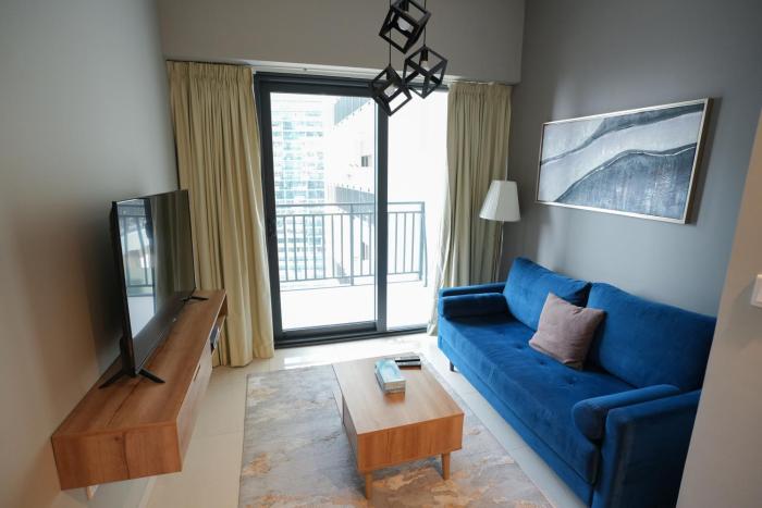 Luxurious Pool View 1BHK, Zada Tower