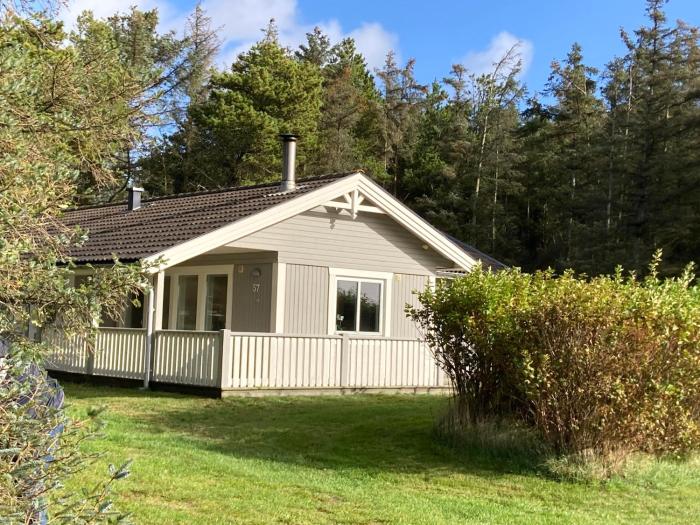 Stunning Home In Løkken With 3 Bedrooms And Wifi