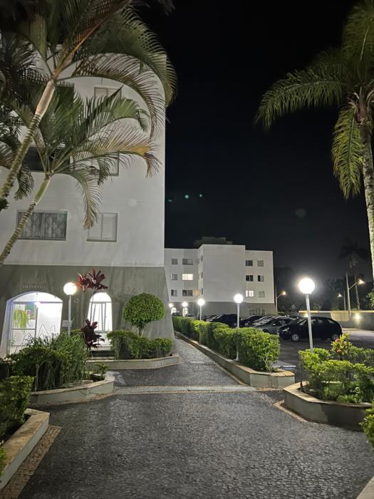 Apto próx ao Shopping Serramar