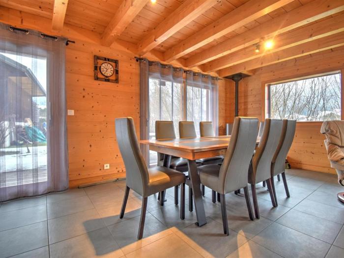 Chalet neuf de 91m² à Morzine, proche navettes, pour 6-7 personnes - FR-1-524-22