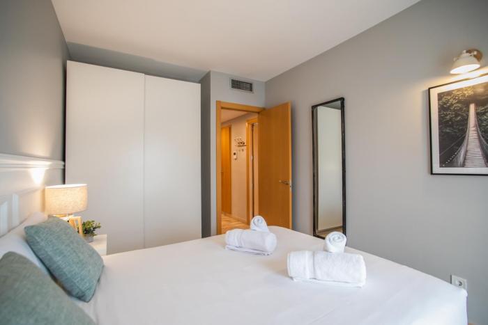 13MAL1077- Magnific 2BR flat