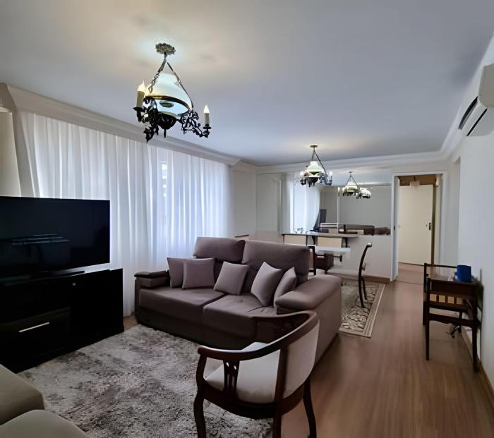 Prédio próximo ao estádio Couto Pereira