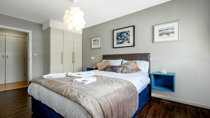 Traditional City Apt - free parking