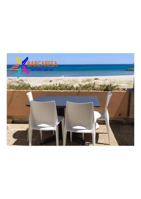 Barcaresa-Charmant T 2 vue mer pied dans leau