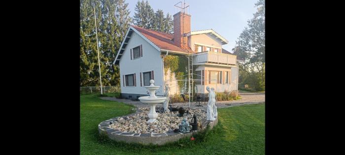 Nina`s GuestHouse 160m2, Jämsä City, Include x2 Himos SkiPass