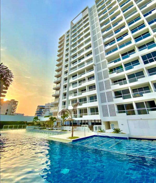 Loft piso 13 vista al mar