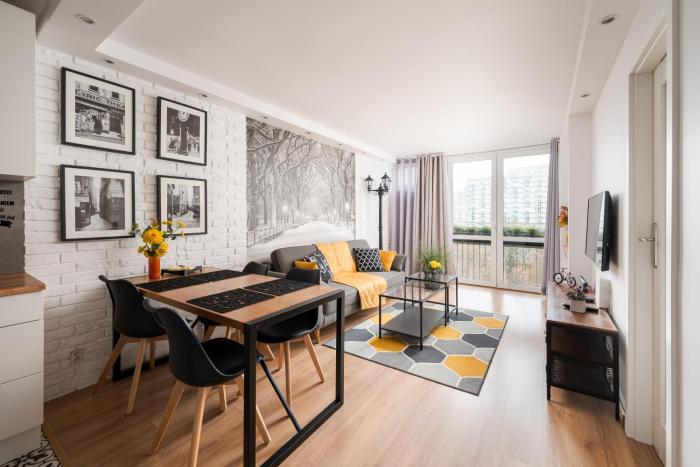Park Mirowski Stylish Apartment by BookingHost