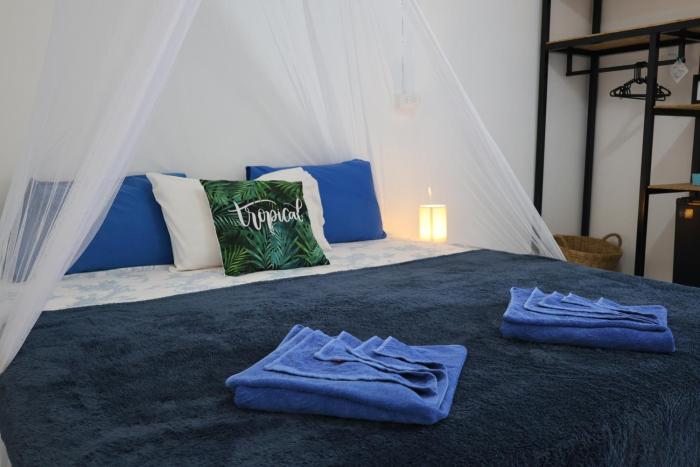 Long beach simple House