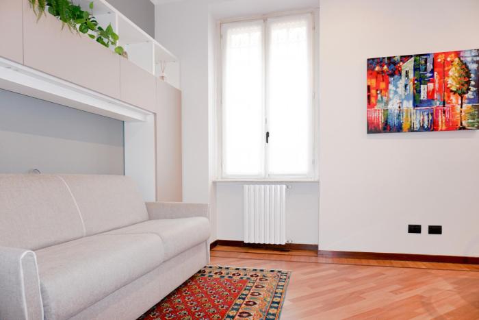 Private Apartment near Duomo - M4 Santa Sofia