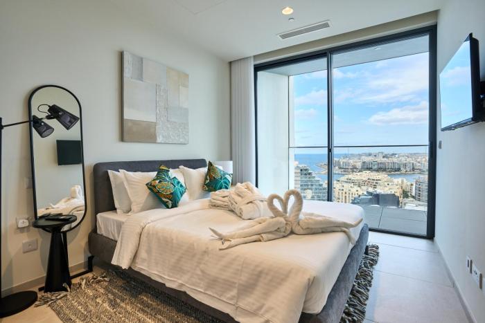 Mercury One Bedroom Haven with Fantastic Views