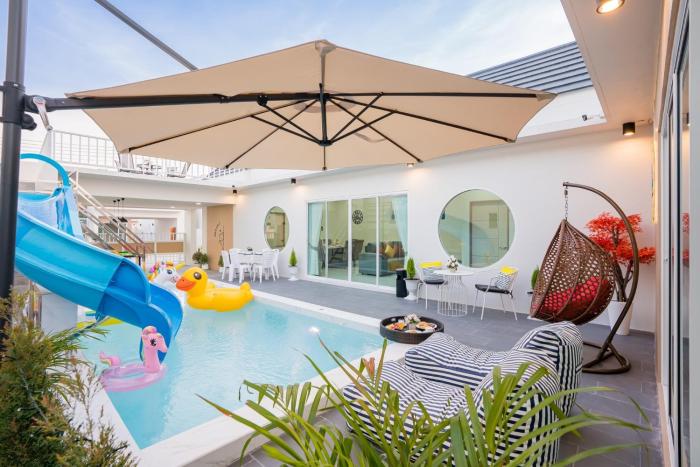 Mountain beach cha-am pool villa