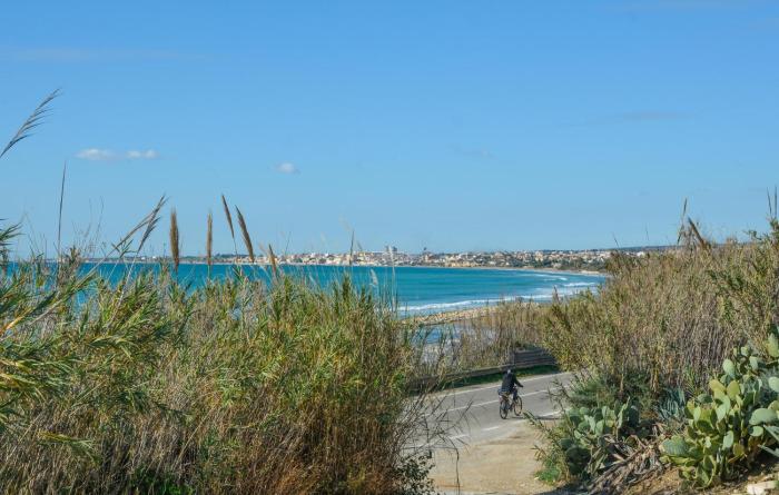 Awesome Home In Santa Maria Del Focall