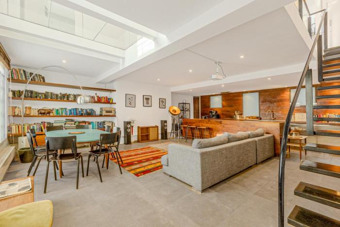 Spacious & Tranquil 2BR Maisonette in Notting Hill