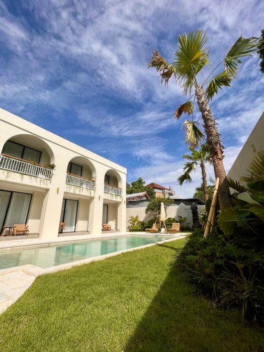 Morra Canggu Apartment & Room