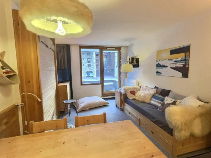 Confortable 2 pièces à Val-dIsère avec balcon sud, idéal pour 5 personnes, animaux acceptés - FR-1-411-958