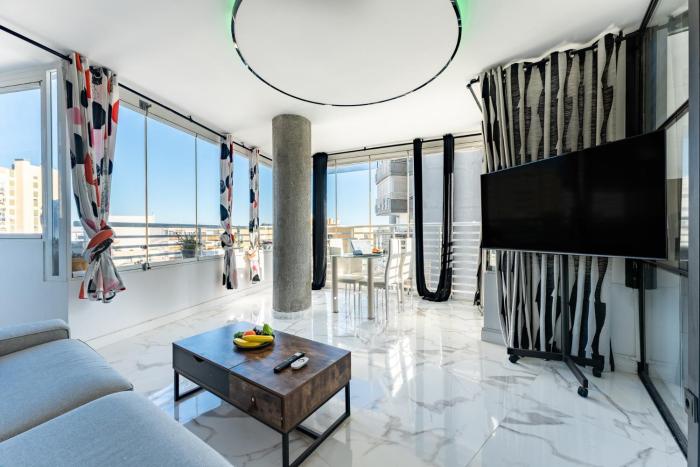 CT 352 - Faros Torremolinos City Towers 1 - Walking distance to everything