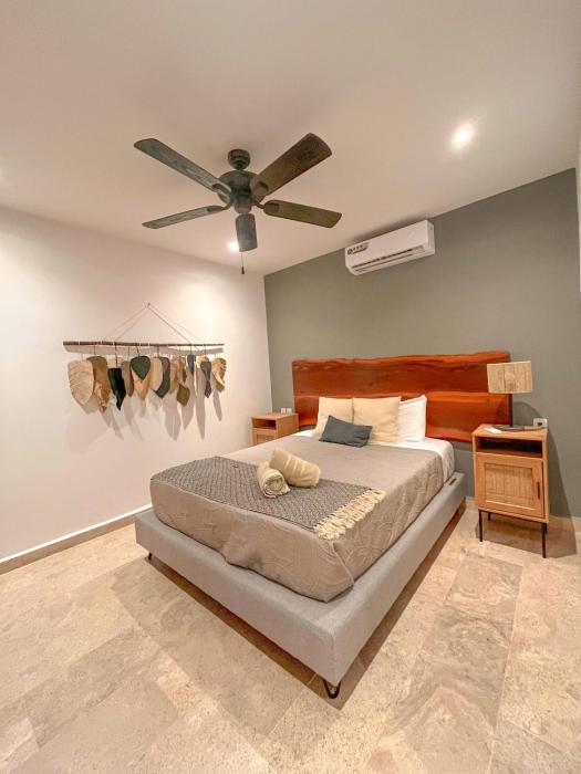 Elegant Room with private bathroom in luxury Penthouse