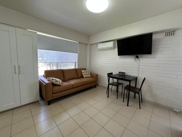 King George Nest - With Parking in Victoria Park