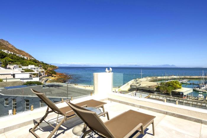 Bikini Beach Townhouse