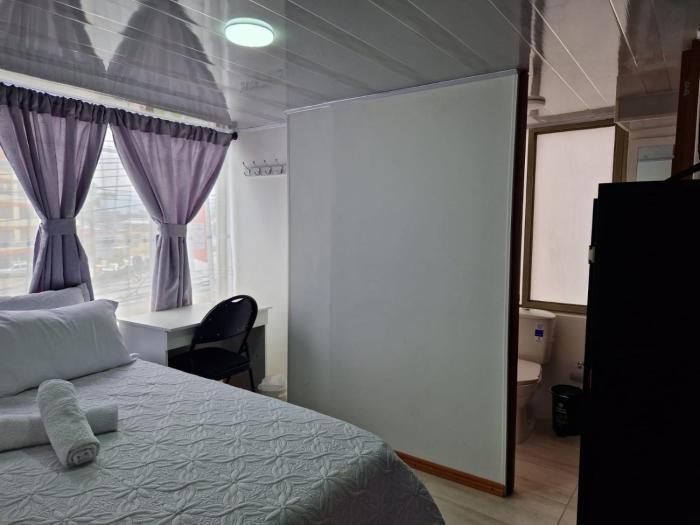 Habitación baño privado garaje moto, Manizales